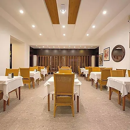 Ξενοδοχείο Supreme Adults Only İcmeler