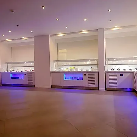 Supreme Adults Only 4* İcmeler
